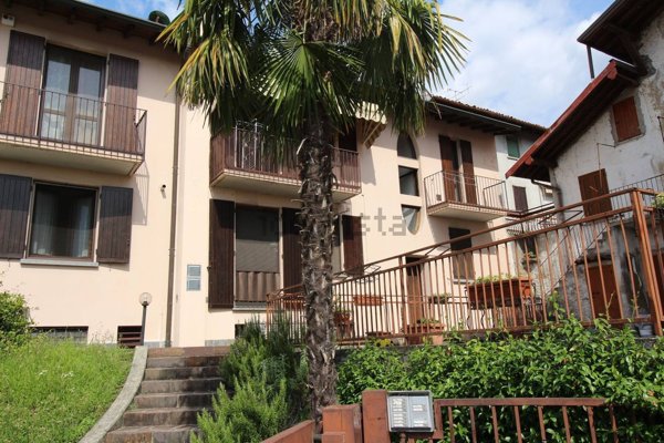 appartamento in vendita a Dolzago