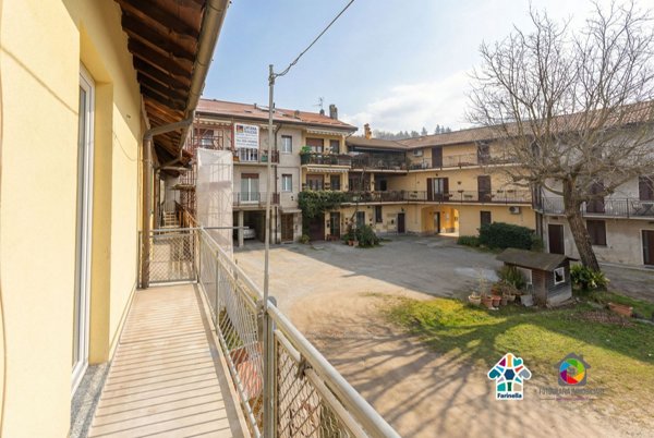 appartamento in vendita a Dolzago