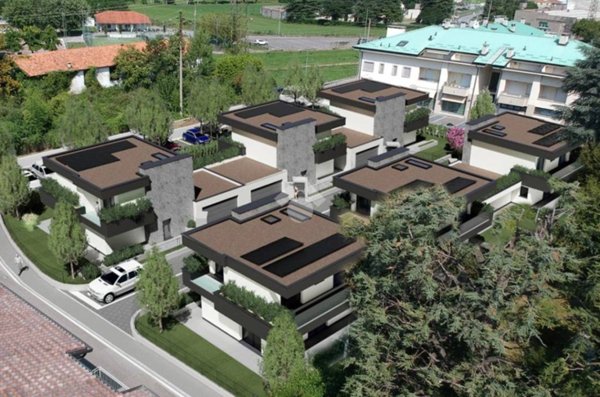 casa indipendente in vendita a Dolzago