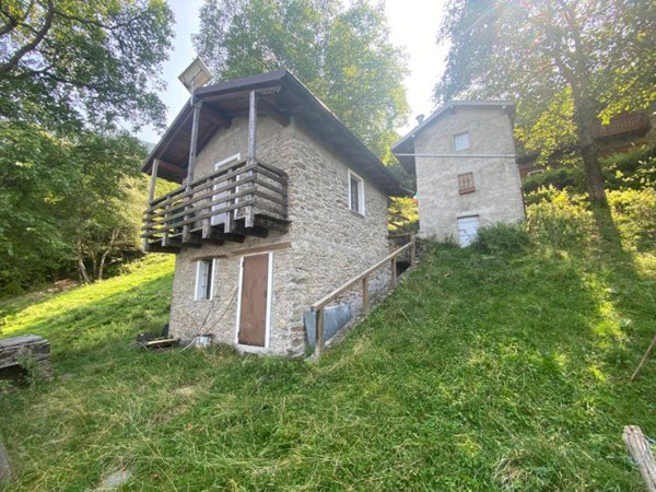 villetta a schiera in vendita a Dorio