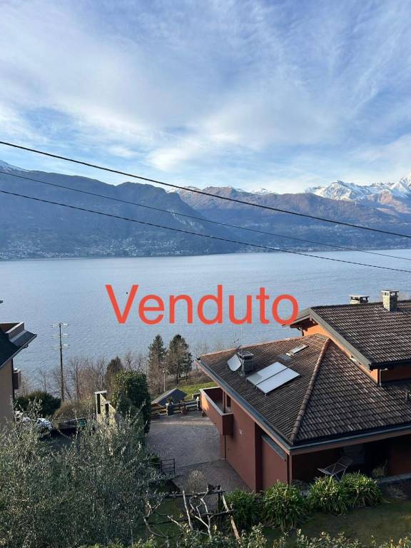 appartamento in vendita a Dorio