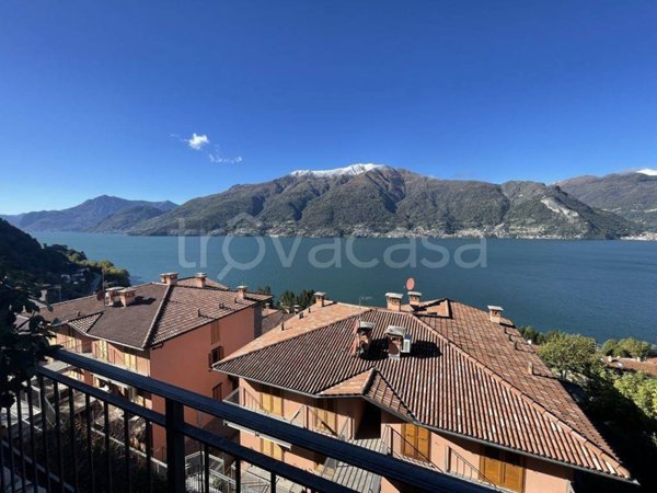 casa indipendente in vendita a Dorio
