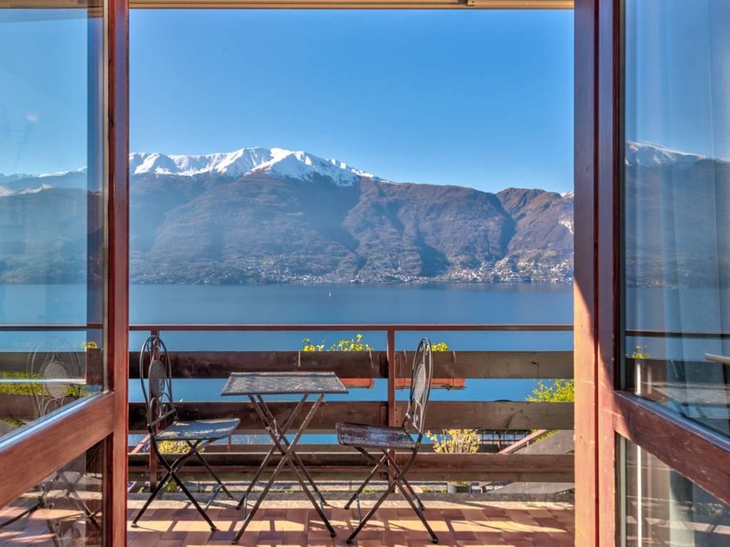 casa indipendente in vendita a Dorio