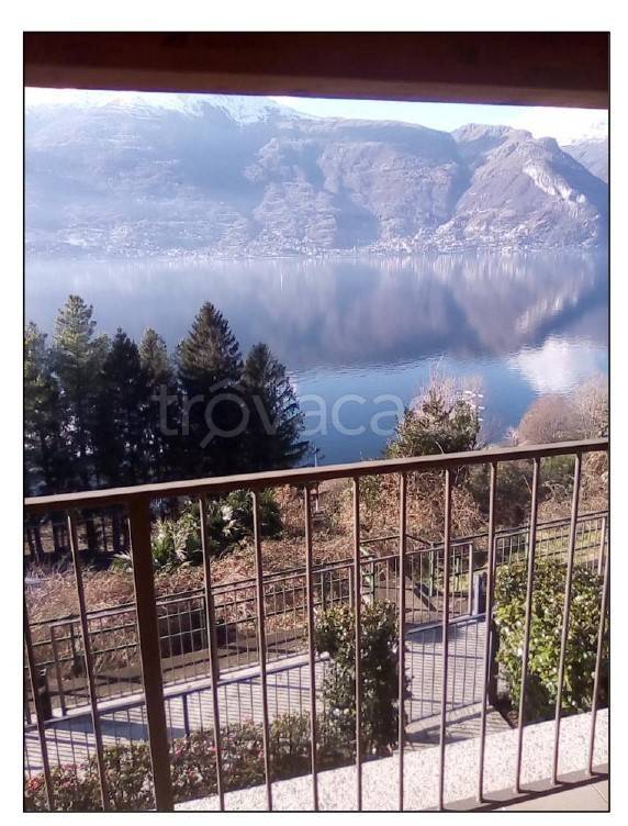 appartamento in vendita a Dorio