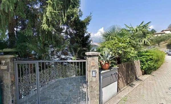 appartamento in vendita a Dorio