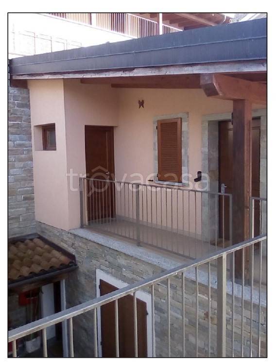 appartamento in vendita a Dorio