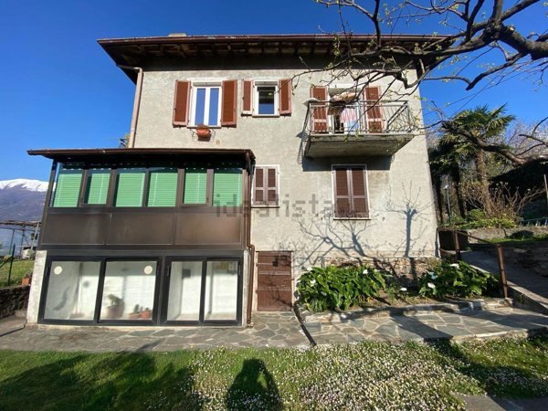 appartamento in vendita a Dorio