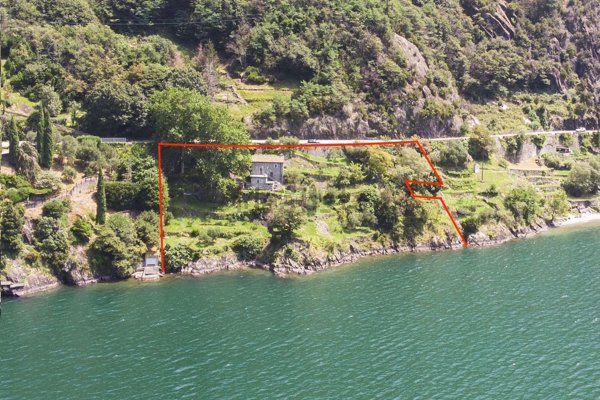 pentavano in vendita a Dorio