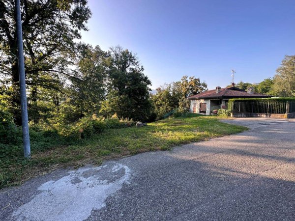 terreno agricolo in vendita ad Ello in zona Boggia