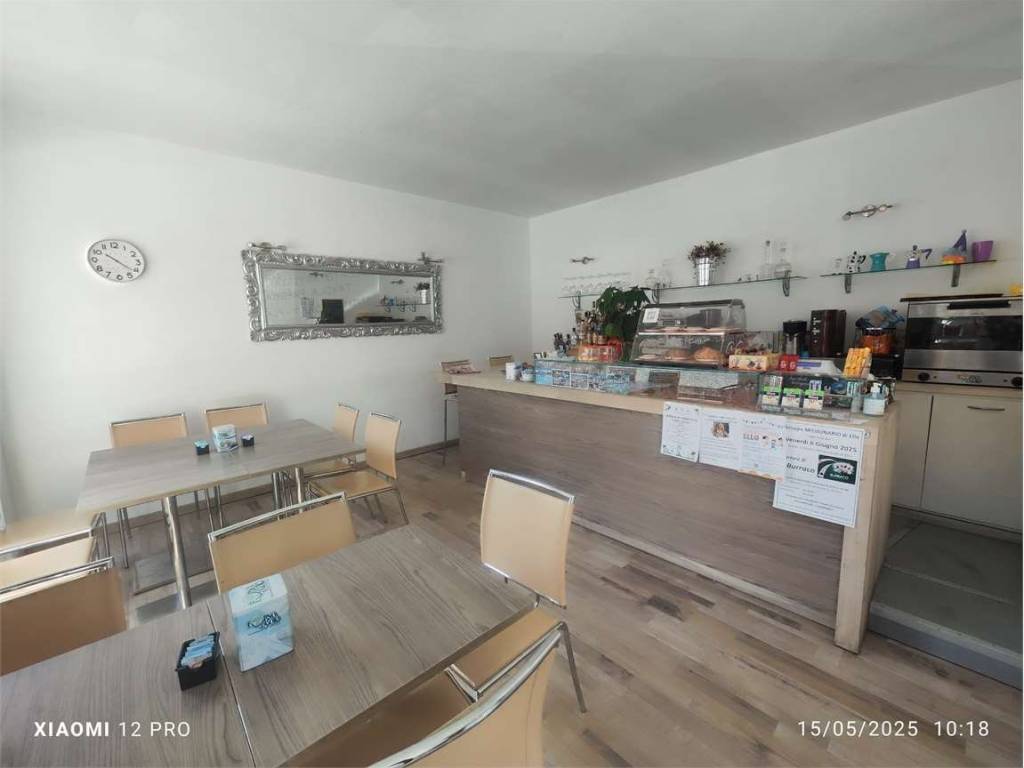 negozio in vendita ad Ello