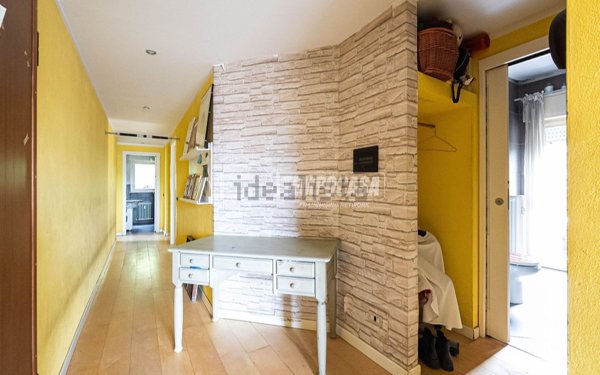 appartamento in vendita ad Ello