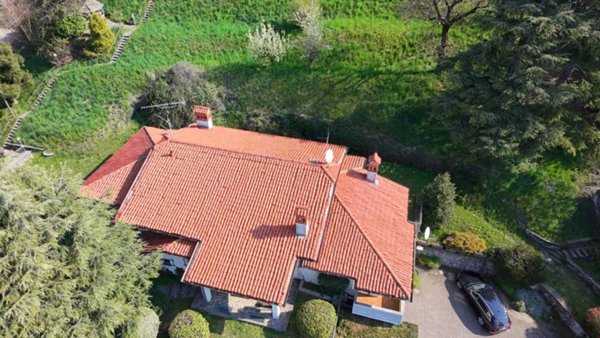 casa indipendente in vendita ad Ello
