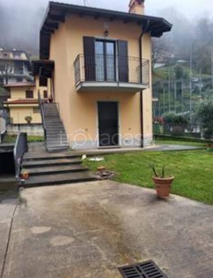 appartamento in vendita ad Erve