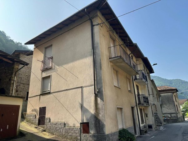 casa indipendente in vendita ad Erve