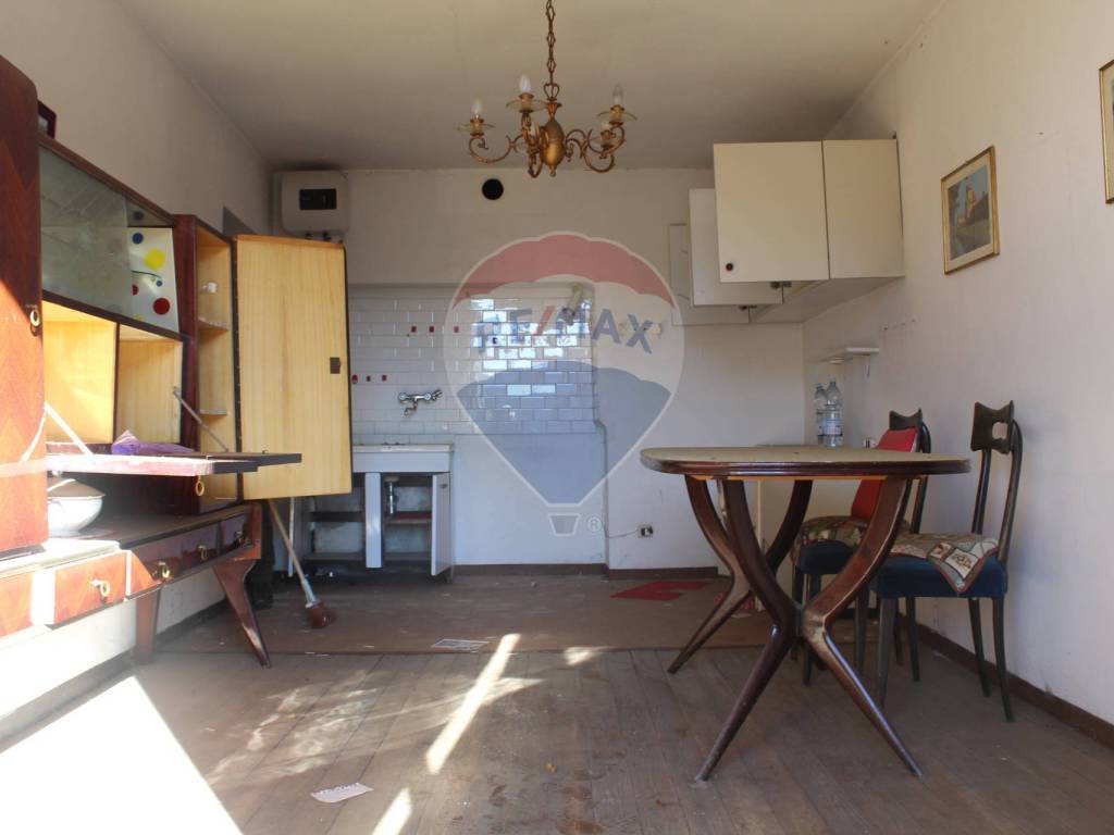 casa indipendente in vendita ad Esino Lario