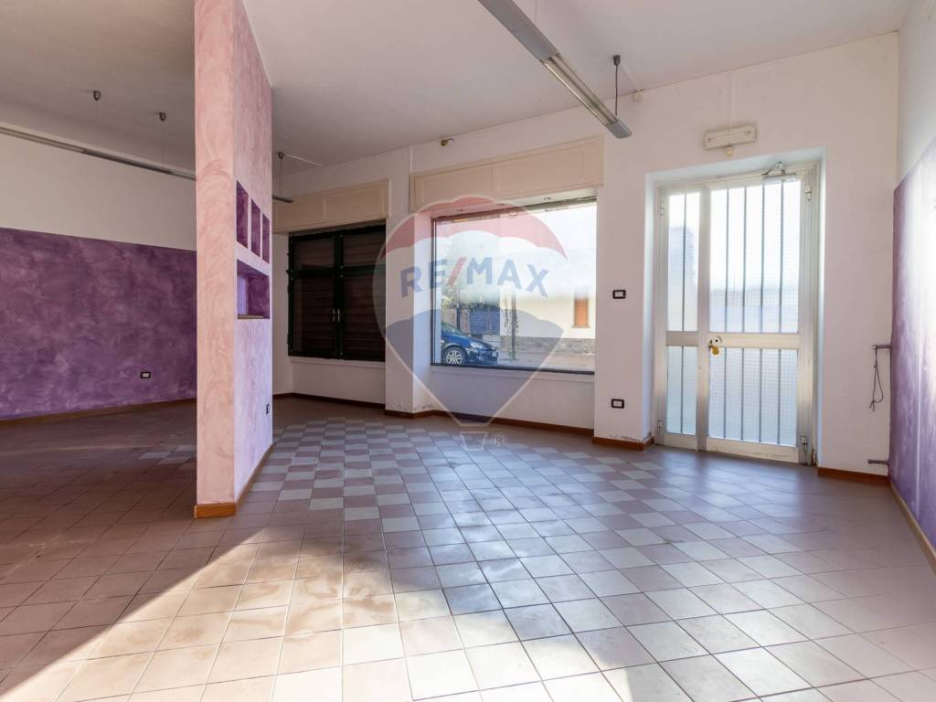 appartamento in vendita ad Esino Lario