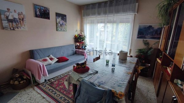 appartamento in vendita ad Esino Lario