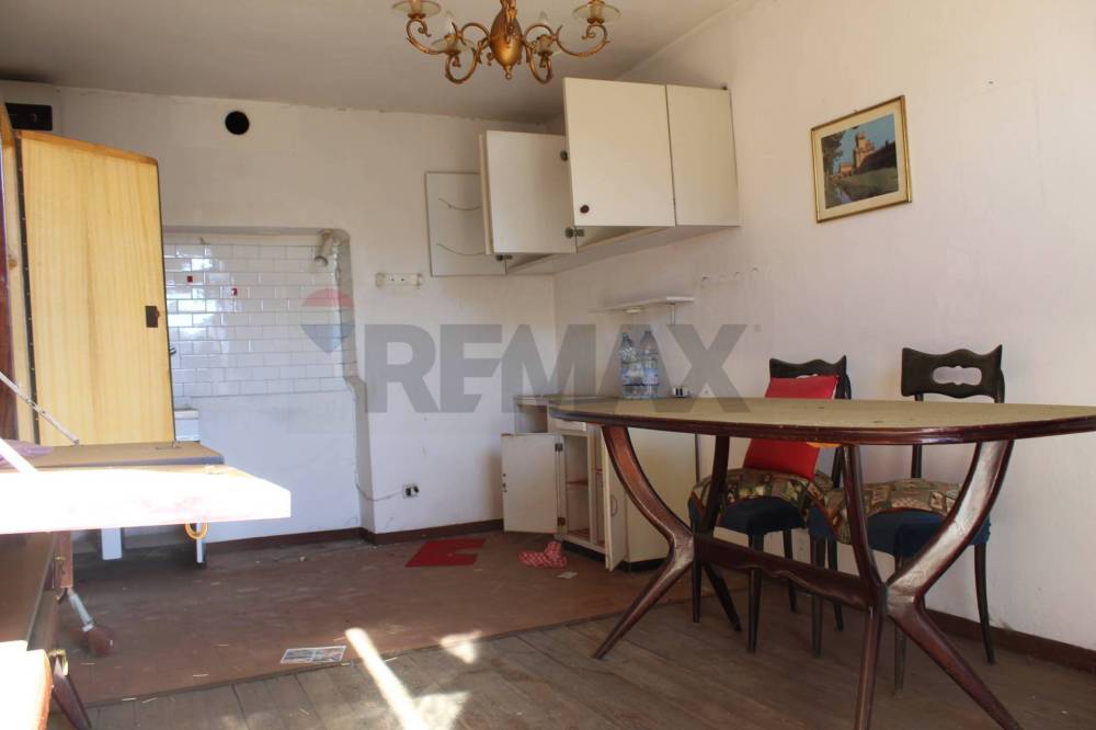 casa indipendente in vendita ad Esino Lario in zona Cainallo
