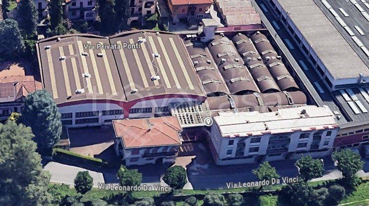 locale commerciale in vendita a Galbiate in zona Sala al Barro