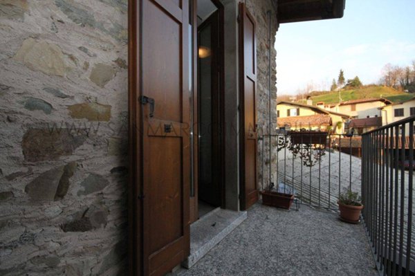 casa indipendente in vendita a Galbiate