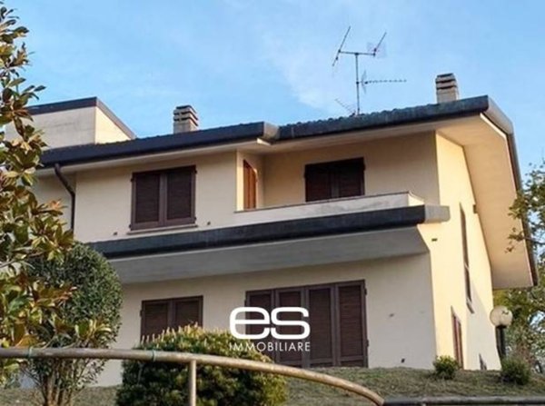 casa indipendente in vendita a Galbiate