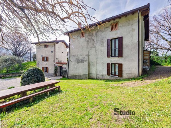 casa indipendente in vendita a Galbiate