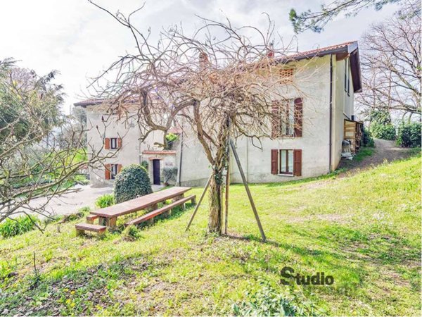 casa indipendente in vendita a Galbiate