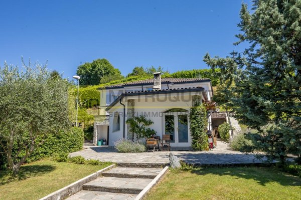 casa indipendente in vendita a Galbiate
