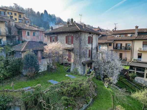 casa indipendente in vendita a Galbiate