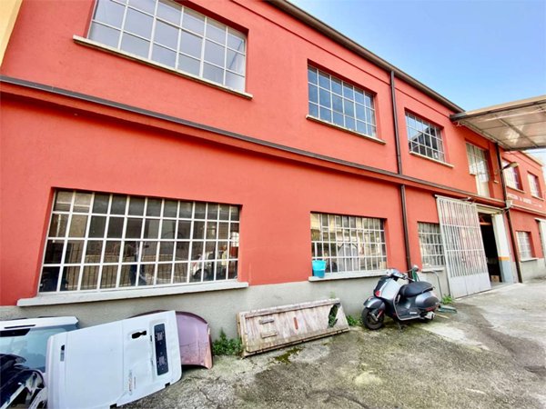 ufficio in vendita a Galbiate