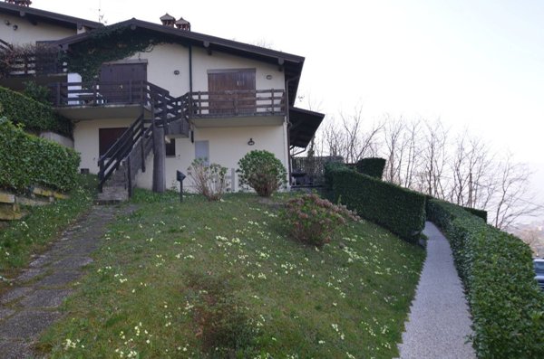 appartamento in vendita a Galbiate in zona Mozzana