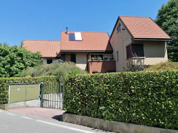 casa indipendente in vendita a Galbiate
