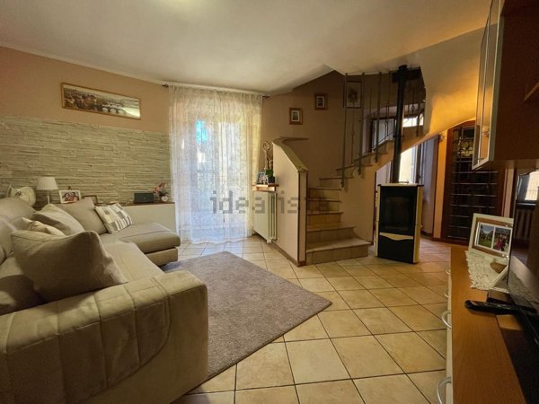 casa indipendente in vendita a Galbiate