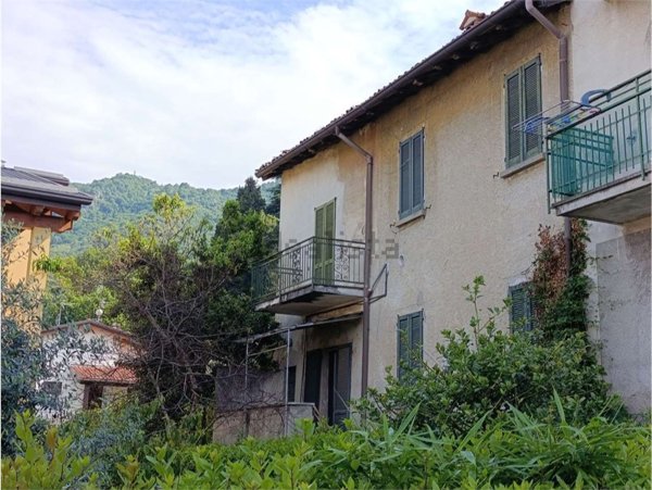 casa indipendente in vendita a Galbiate