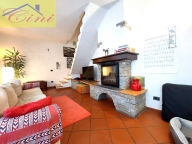 casa indipendente in vendita a Galbiate in zona Sala al Barro