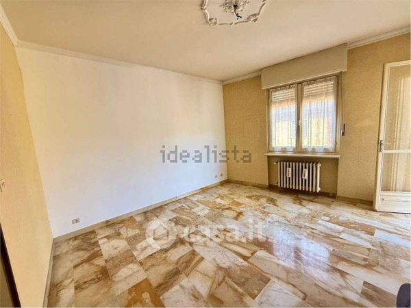 appartamento in vendita a Galbiate in zona Sala al Barro