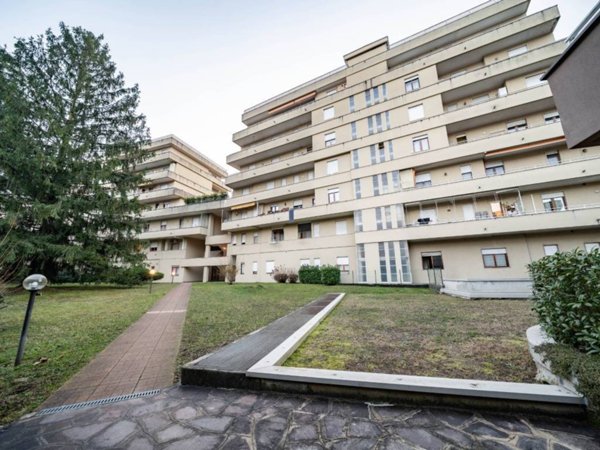 appartamento in vendita a Galbiate in zona Prepaido