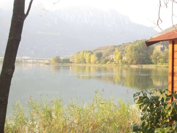 casa indipendente in vendita a Galbiate in zona Sala al Barro