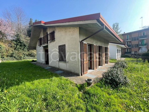 casa indipendente in vendita a Galbiate