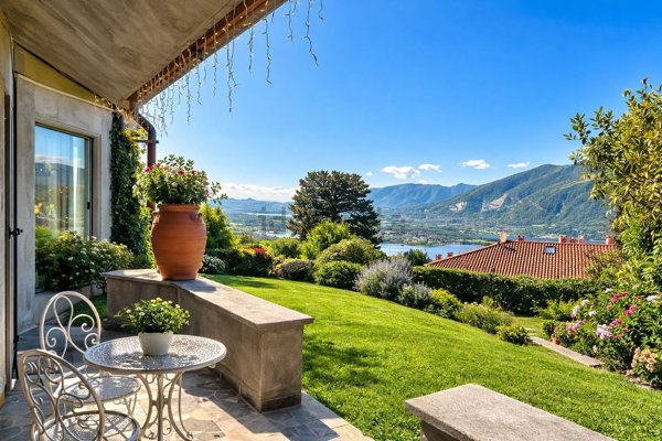 casa indipendente in vendita a Galbiate