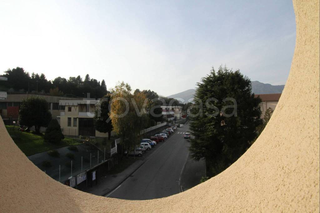casa indipendente in vendita a Galbiate