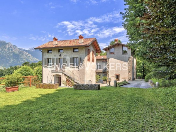 casa indipendente in vendita a Galbiate