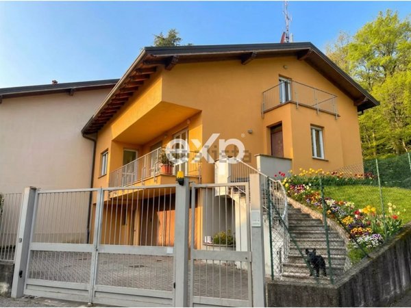 casa indipendente in vendita a Galbiate