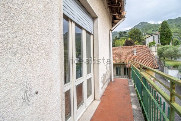 casa indipendente in vendita a Galbiate in zona Solaro