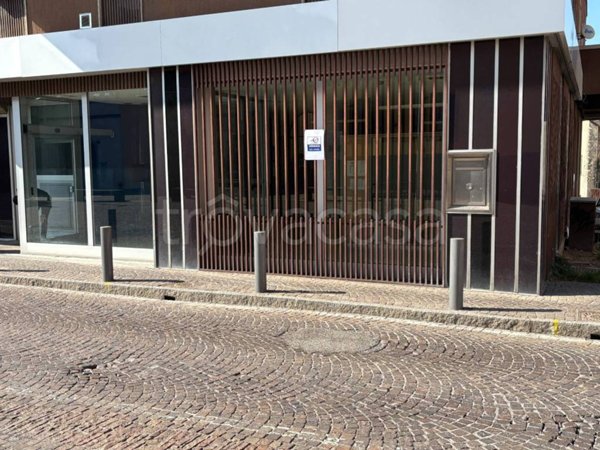 ufficio in vendita a Galbiate
