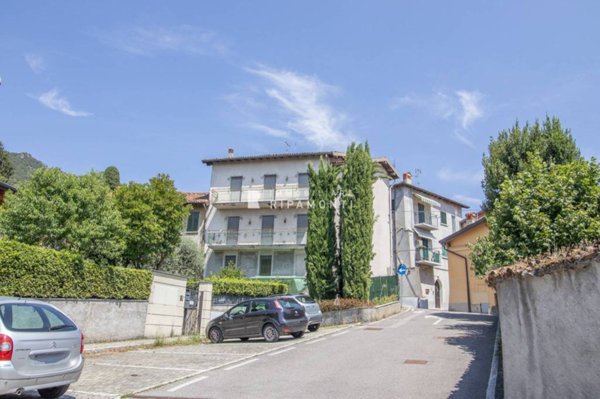casa indipendente in vendita a Galbiate in zona Solaro
