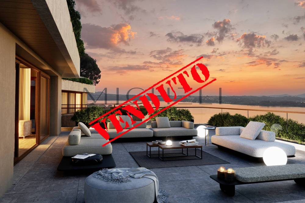 appartamento in vendita a Galbiate in zona Sala al Barro