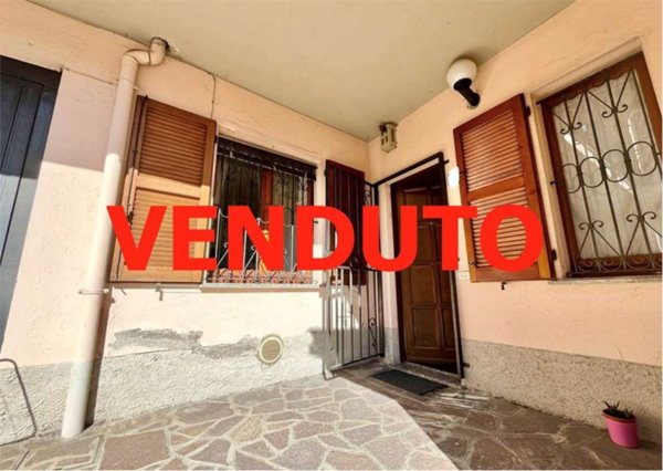 appartamento in vendita a Garbagnate Monastero
