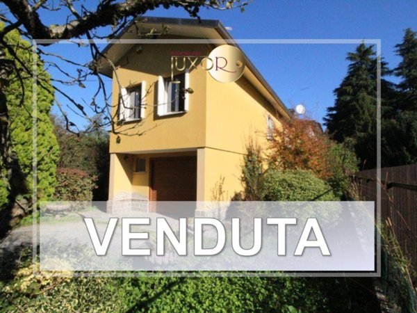 casa indipendente in vendita a Garbagnate Monastero