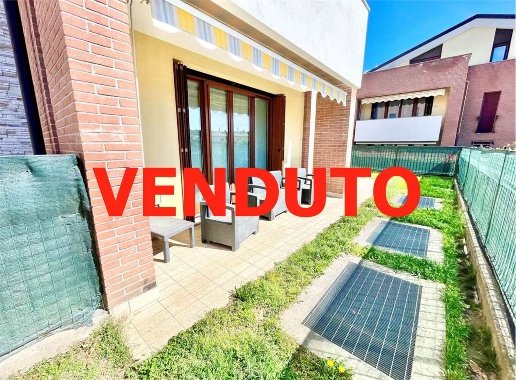 appartamento in vendita a Garbagnate Monastero